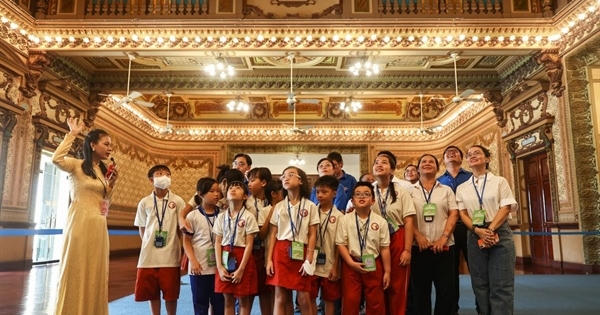 TP Hồ Chí Minh dự kiến tổ chức 12 đợt tham quan Trụ sở HĐND – UBND thành phố năm 2024