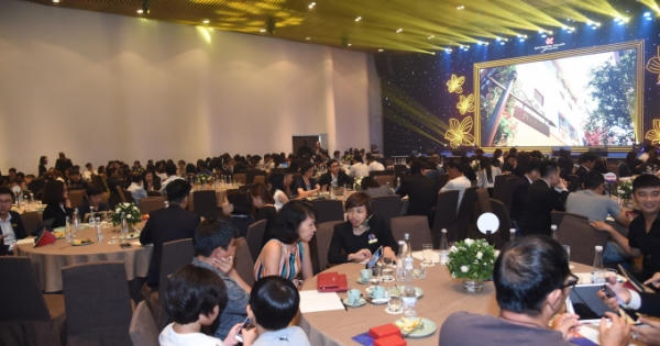 Hàng trăm nhà đầu tư chớp thời cơ “vàng” sở hữu shophouse Sun Premier Village Primavera Hàng trăm nhà đầu tư chớp thời cơ “vàng” sở hữu shophouse Sun Premier Village Primavera