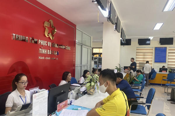 Bắc Kạn: Rà soát lại nhu cầu để tham mưu cho tỉnh tuyển dụng, tiếp nhận vào công chức khi xong sắp xếp bộ máy Bắc Kạn: Rà soát lại nhu cầu để tham mưu cho tỉnh tuyển dụng, tiếp nhận vào công chức khi xong sắp xếp bộ máy