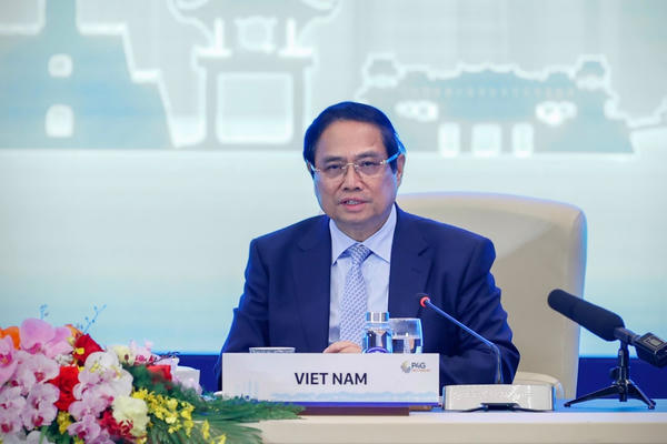 Thủ tướng nêu rõ 3 kiến tạo để chuyển đổi xanh bền vững, lấy con người làm trung tâm