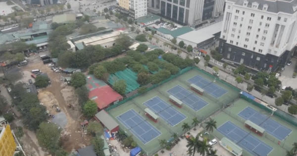 4 dự án lớn nằm trên "đất vàng" bỏ hoang chục năm ở Hà Nội hiện nay ra sao?
