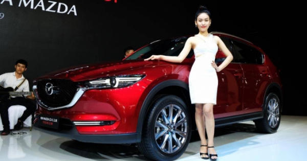 Mazda CX-5 chỉ còn hơn 800 triệu đồng, cạnh tranh Hyundai Tucson