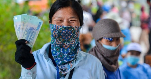Đừng lầm tưởng lương tháng 13 là thưởng tết!