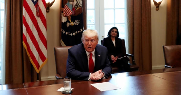 Tổng thống Donald Trump cảnh báo: Tuần tới rất khó khăn, 'sẽ có nhiều người chết' tại Mỹ