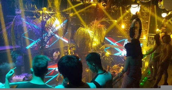 Từ 0h00 ngày 3/5 Bắc Ninh tạm dừng các cơ sở kinh doanh dịch vụ
