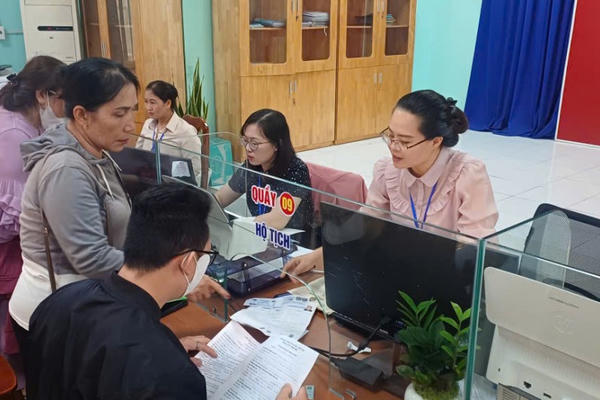 Đồng Nai chấn chỉnh tình trạng lạm dụng yêu cầu cung cấp bản sao chứng thực