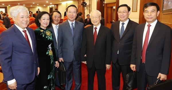 Ngày làm việc thứ nhất của Hội nghị giữa nhiệm kỳ Ban Chấp hành Trung ương Đảng khoá XIII