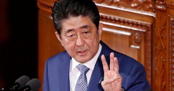 Thủ tướng Nhật Bản quyết di dời căn cứ không quân Mỹ khỏi Okinawa