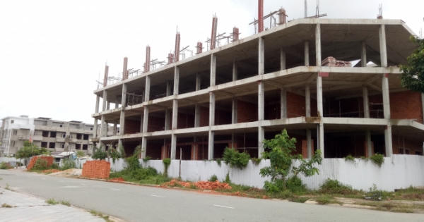 Bình Dương: Xót xa những dự án "khủng" một thời dần hoang phế tại Thành phố mới Bình Dương: Xót xa những dự án "khủng" một thời dần hoang phế tại Thành phố mới