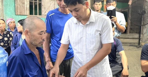 Hỗ trợ gia đình có 04 người tử vong do tai nạn giao thông tại Lào Cai