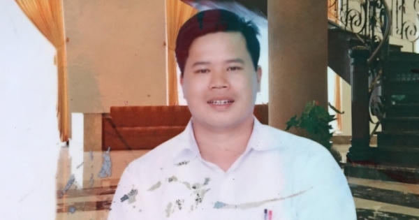 Truy tìm "nghịch tử" dùng búa đánh chết bố đẻ sau bữa cơm trưa Truy tìm "nghịch tử" dùng búa đánh chết bố đẻ sau bữa cơm trưa