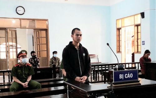 Gia Lai: Bắn chết người vì không lưu số điện thoại Gia Lai: Bắn chết người vì không lưu số điện thoại