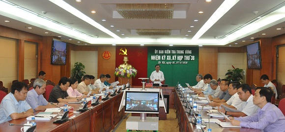Xem xét kỷ luật đối với Ban Thường vụ Tỉnh ủy Khánh Hòa