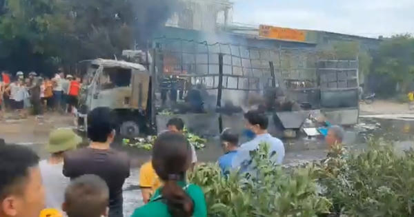 Xe tải bốc cháy dữ dội khi đang lưu thông trên quốc lộ 1A