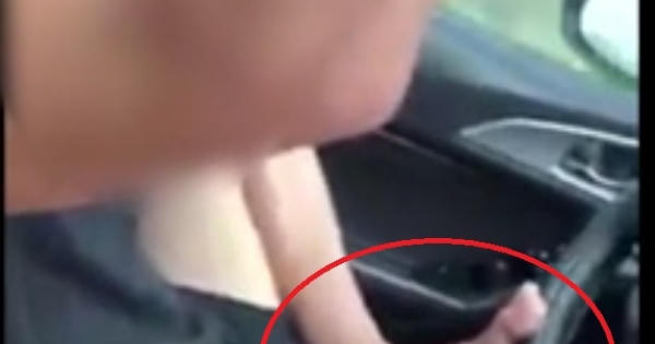 [Clip]: Lái xe bằng chân rồi khoe chiến tích trên facebook