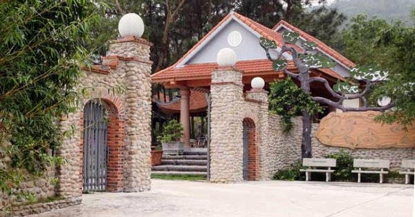 Địa ốc 7AM: Tháo dỡ các ki-ot sàn giao dịch BĐS, cưỡng chế lấn chiếm đất tại khu kinh tế Nhơn Hội