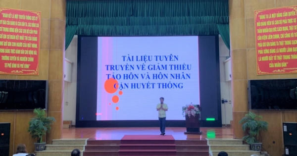 Lai Châu: Nâng cao nhận thức về tác hại của tảo hôn và hôn nhân cận huyết cho cán bộ tại huyện Than Uyên