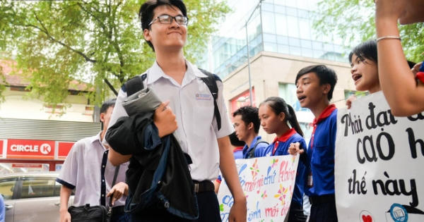 Các trường đại học top trên giảm mạnh từ 6 đến 9 điểm