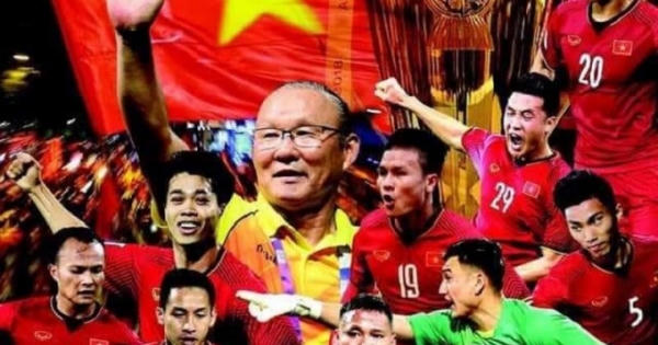 Khoảng lặng phía sau những trận cầu rực lửa