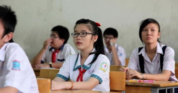Tuyển sinh lớp 10: Trường công lập không được thu thêm bất kỳ khoản đóng góp nào của học sinh