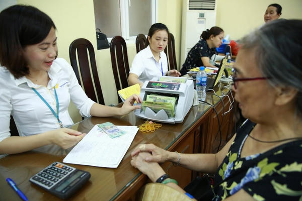 Nghỉ hưu sớm theo Nghị định 178 không được nâng bậc lương trước thời hạn Nghỉ hưu sớm theo Nghị định 178 không được nâng bậc lương trước thời hạn
