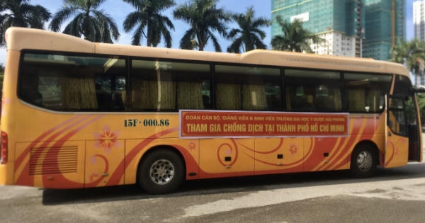 Cán bộ, sinh viên Đại học Y Dược Hải Phòng lên đường hỗ trợ TP Hồ Chí Minh chống dịch