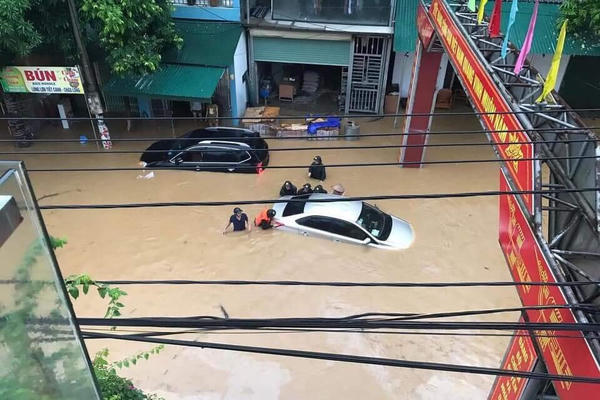 Hà Giang triển khai lực lượng hỗ trợ người dân, rà soát điểm nguy cơ sạt lở