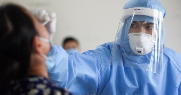 Sáng 1/8, tiếp tục phát hiện thêm 12 ca nhiễm Covid-19 Sáng 1/8, tiếp tục phát hiện thêm 12 ca nhiễm Covid-19