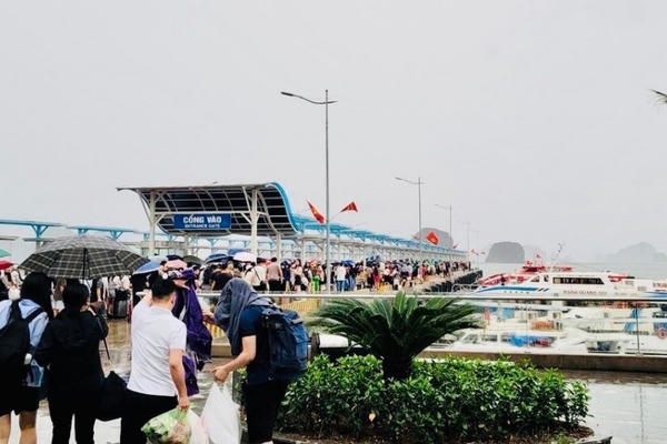 Quảng Ninh từng bước đưa du lịch thành điểm đến “Kỳ quan 4 mùa”