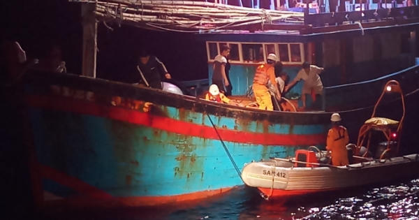 Cứu nạn thuyền viên gặp nạn cách bờ biển Đà Nẵng 230 hải lý