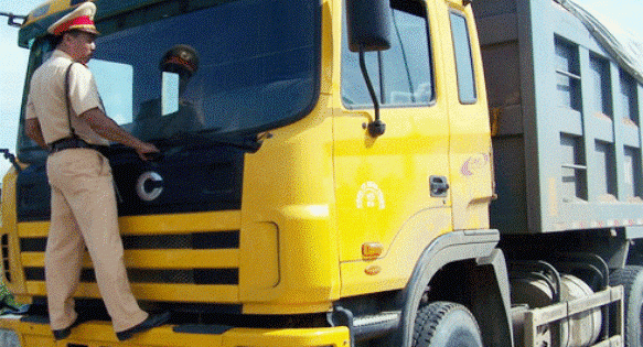 Liều như cảnh sát Việt Nam