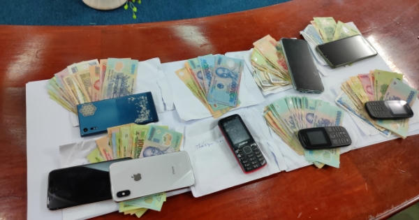 Bạc Liêu: Bắt giữ 13 đối tượng đá gà ăn tiền trong thời gian giãn cách xã hội