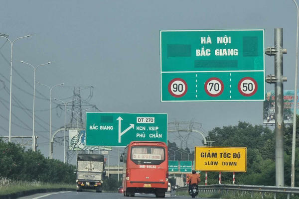220 trường hợp đi xe máy vào cao tốc Hà Nội – Bắc Giang