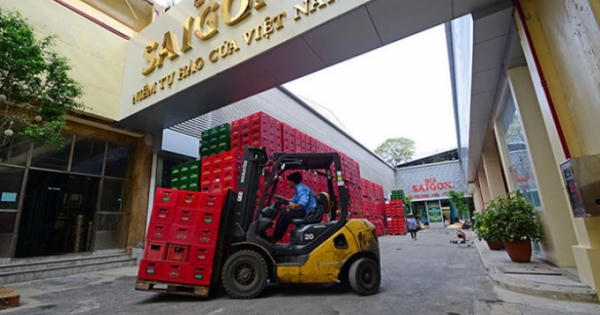 Slide - Điểm tin thị trường: Mua bán và sáp nhập tại Việt Nam đạt gần 49 tỉ USD