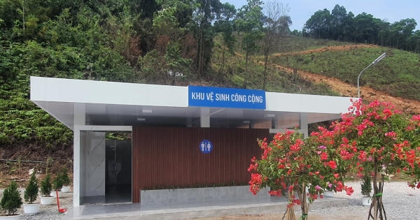 Khu vệ sinh công cộng trên cao tốc Vân Đồn - Móng Cái được đưa vào hoạt động