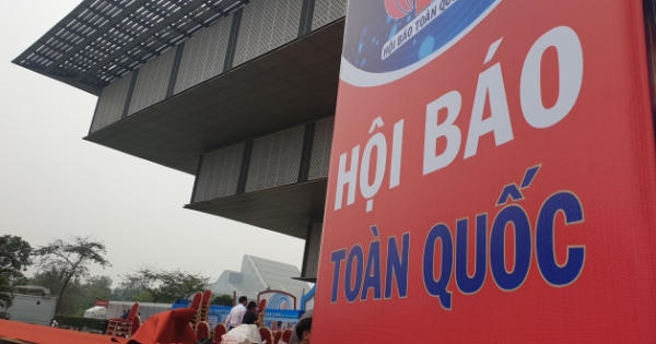 Photo - Hội báo toàn quốc 2019: Các đơn vị gấp rút hoàn thiện gian trưng bày