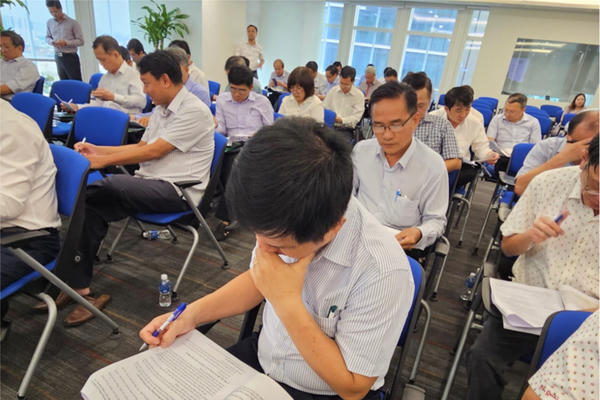 TP HCM: Giám đốc các bệnh viện được tập huấn kiến thức về công tác đấu thầu