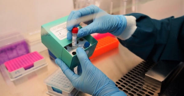 Vinmec phát triển thành công 02 bộ Kit phát hiện và chẩn đoán Virus SARS-CoV-2