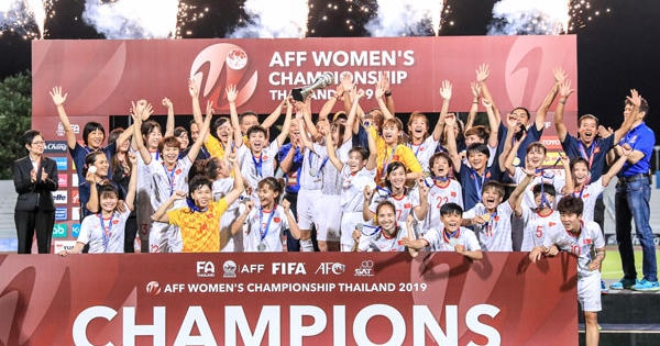 Hạ gục Thái Lan, ĐT nữ Việt Nam lần thứ 3 lên "ngôi vương" ở đấu trường khu vực