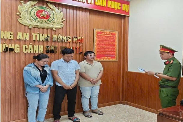 Đồng Nai: Khởi tố 3 bị can thu mua hơn 4 tấn thịt heo chết để tiêu thụ Đồng Nai: Khởi tố 3 bị can thu mua hơn 4 tấn thịt heo chết để tiêu thụ
