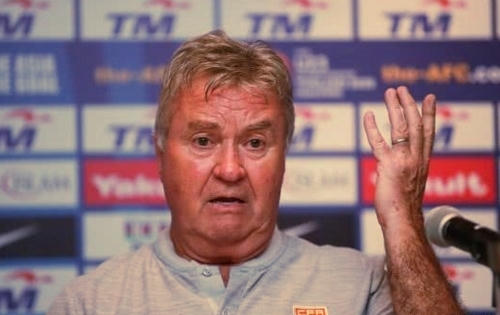 Phù thủy Guus Hiddink: "Chúng tôi học được nhiều điều sau thất bại trước U22 Việt Nam"