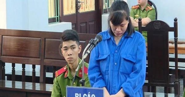 Vụ 3 con gái đổ xăng đốt nhà mẹ đẻ ở Hưng Yên, con gái út lĩnh án hơn 22 năm tù Vụ 3 con gái đổ xăng đốt nhà mẹ đẻ ở Hưng Yên, con gái út lĩnh án hơn 22 năm tù