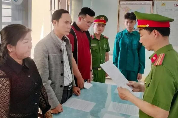 Bắt giữ thêm 3 bị can liên quan đến vụ GĐ phòng giao dịch ngân hàng lừa đảo chiếm đoạt hơn 14 tỉ đồng