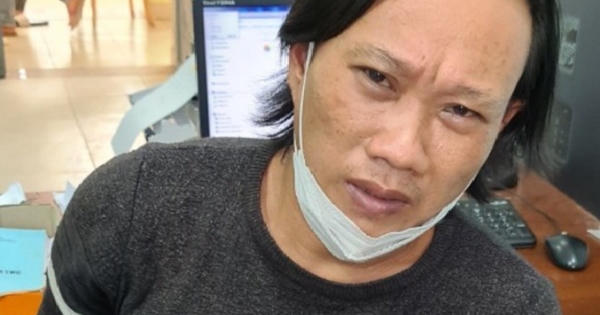 Bị công an tóm gọn sau hơn 16 năm lẩn trốn