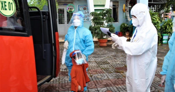 Huyện Châu Đức tổ chức đón 24 thai phụ từ TP HCM về quê “vượt cạn”