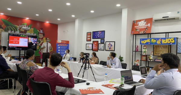 iSMART khởi động Virtual Class: 6 lớp dạy liên tục mỗi ngày phục vụ học sinh trong mùa dịch iSMART khởi động Virtual Class: 6 lớp dạy liên tục mỗi ngày phục vụ học sinh trong mùa dịch