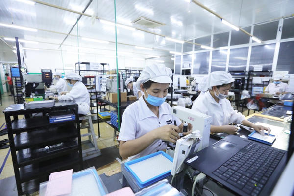 Hơn 14.000 doanh nghiệp quay trở lại hoạt động trong tháng 6