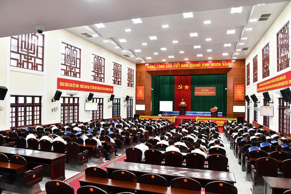 Vùng 5 Hải quân phối hợp tổ chức Hội nghị phổ biến, giáo dục pháp luật năm 2025 cho cán bộ, chiến sĩ