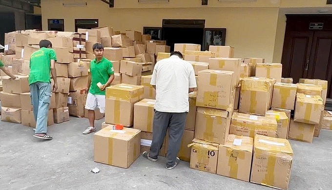 Đẩy nhanh tiến độ điều tra vụ buôn bán thuốc và thực phẩm giả