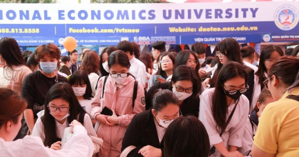 Tuyển sinh 2023: Thí sinh chọn ngành theo trào lưu hay sở thích?